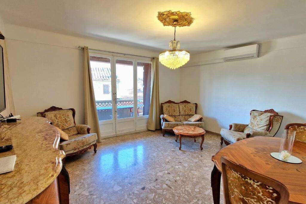 Villa Marseille Dans Les Hauteurs Buitenkant foto